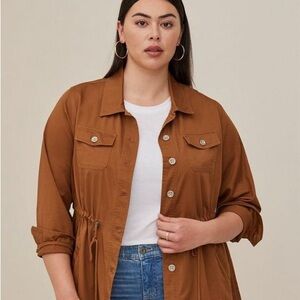 Torrid 00 brown lightweight shacket with pockets